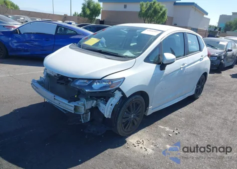 2018 Honda Fit Sport из США, поврежденный, VIN 3HGGK5H69JM732660